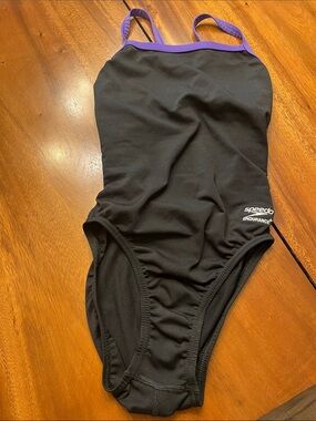 Speedo Black One-Piece Swimsuit with Purple Trim Endurance size 26